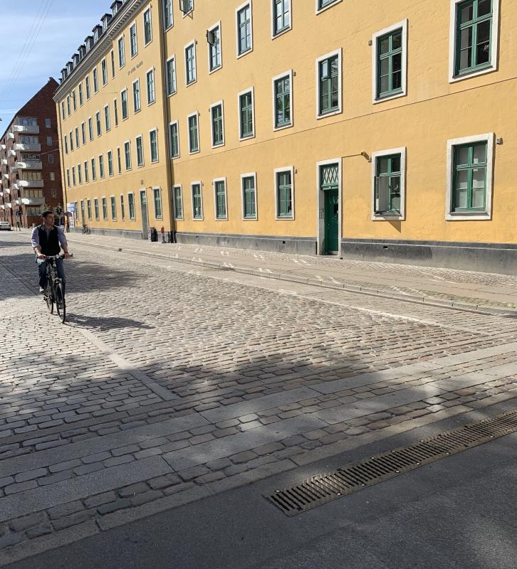Geschliffenes und originales Pflaster in Kopenhagen, Foto: Kristina Sassenscheidt