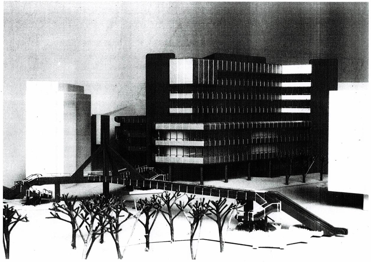 Modell Brücke und Bankgebäude, Landeszentralbank, Quelle: Archiv Dietrich Fischer